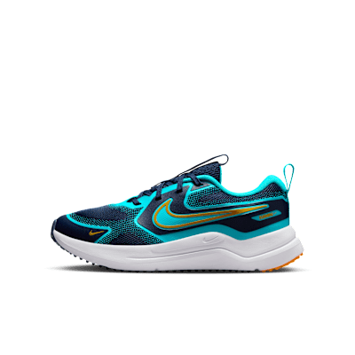 NIKE　RUNNING Nike Cosmic Runner Big Kids' Road Running Shoes. Nike.com